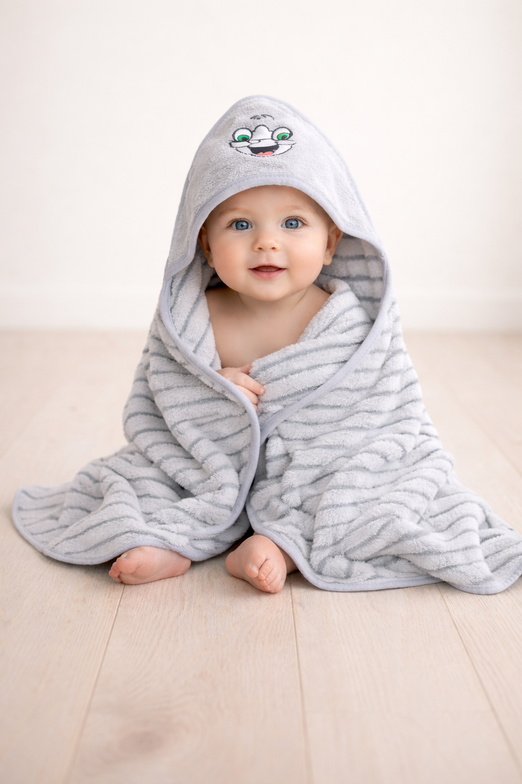 Baby Hooded Bath Towel | Ultra Soft & Absorbent | Gentle on Delicate Skin | Quick-Dry & Cozy Wrap