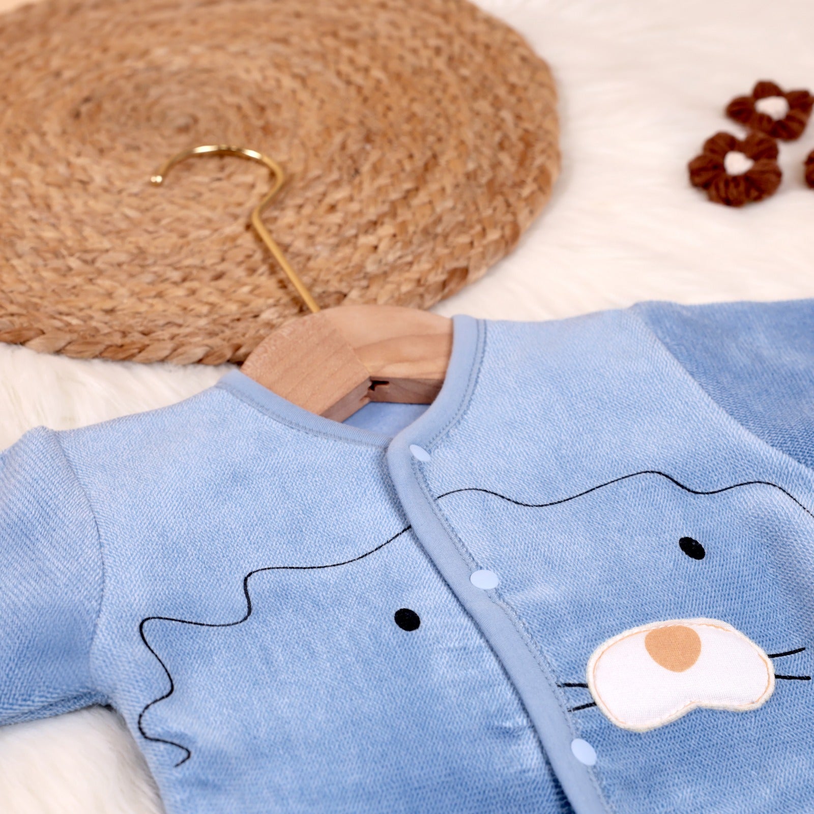 Little Cat velvet Baby Suit