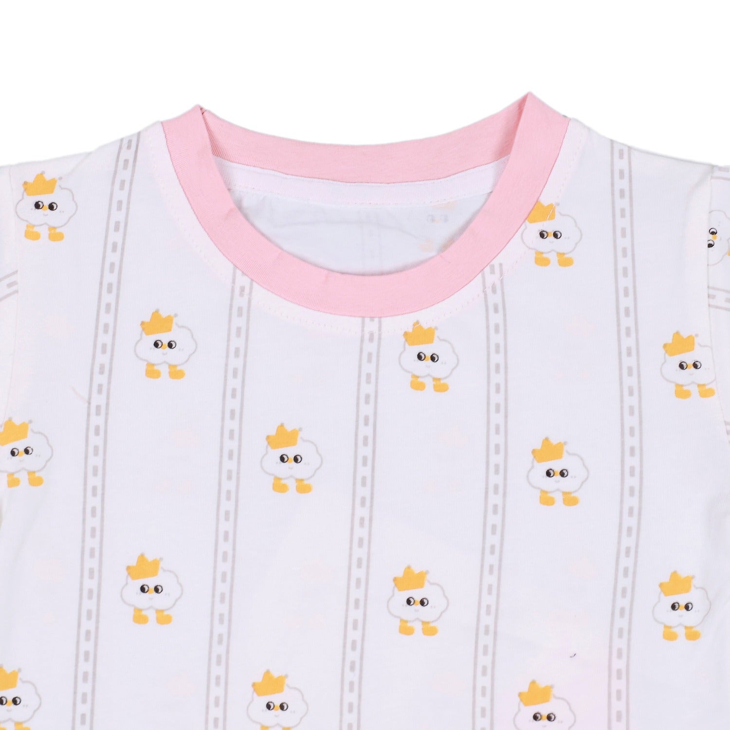 T-shirt and Dungaree with Hen Patch