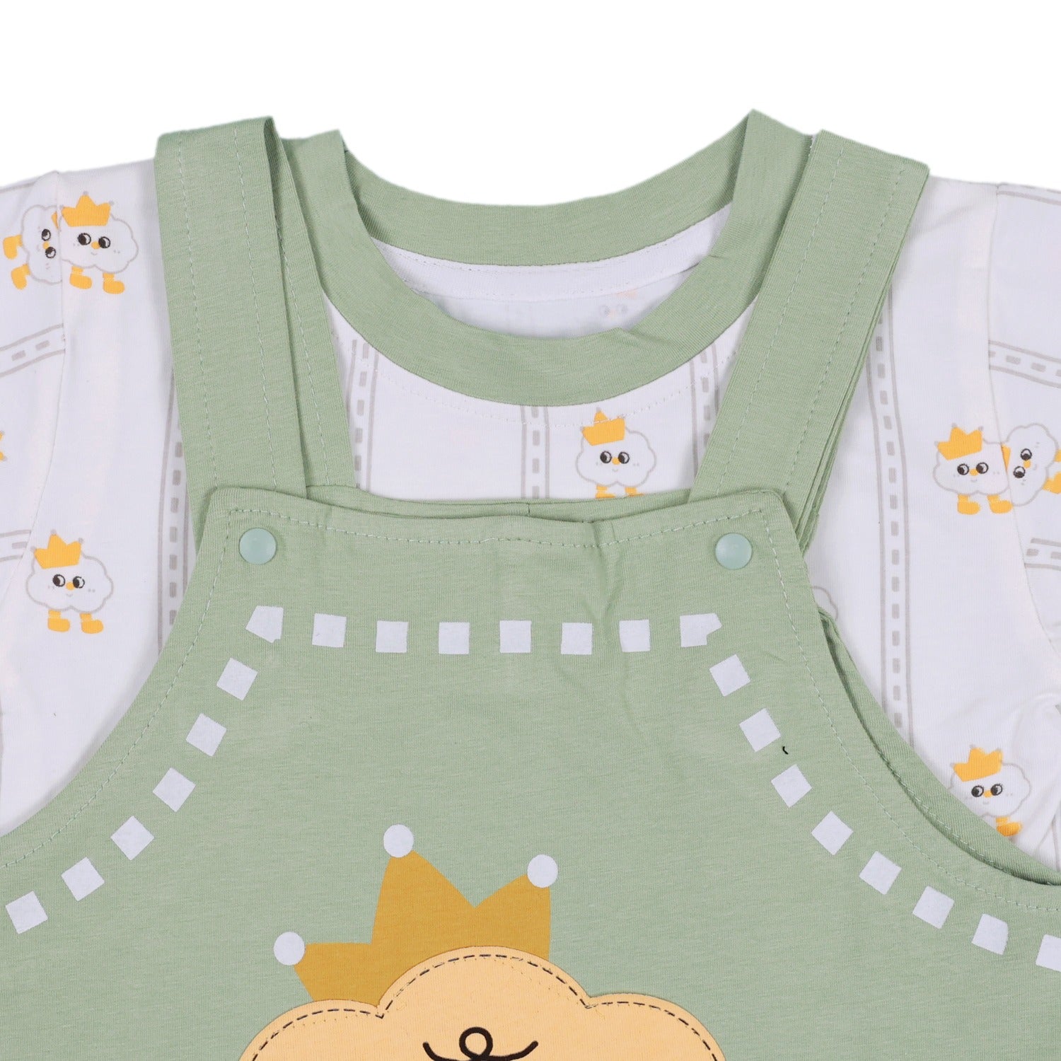 T-shirt and Dungaree with Hen Patch