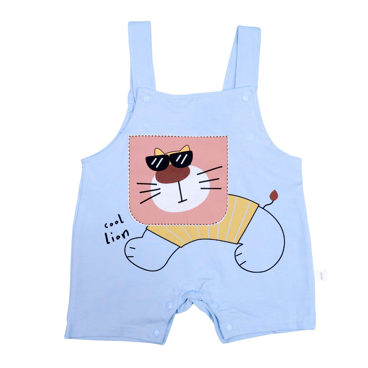 T-shirt and Dungaree with Cat patch
