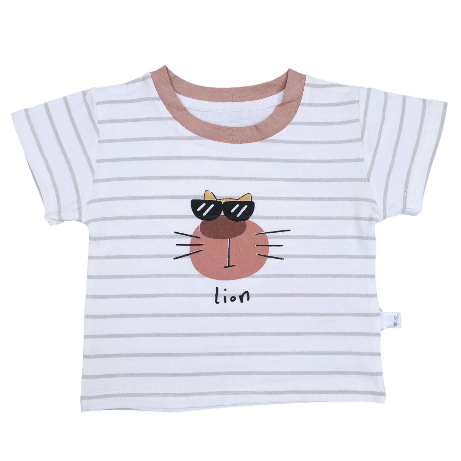 T-shirt and Dungaree with Cat patch