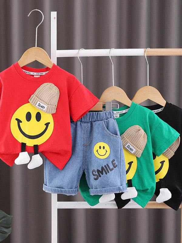Summer Set with Smiley T-shirt