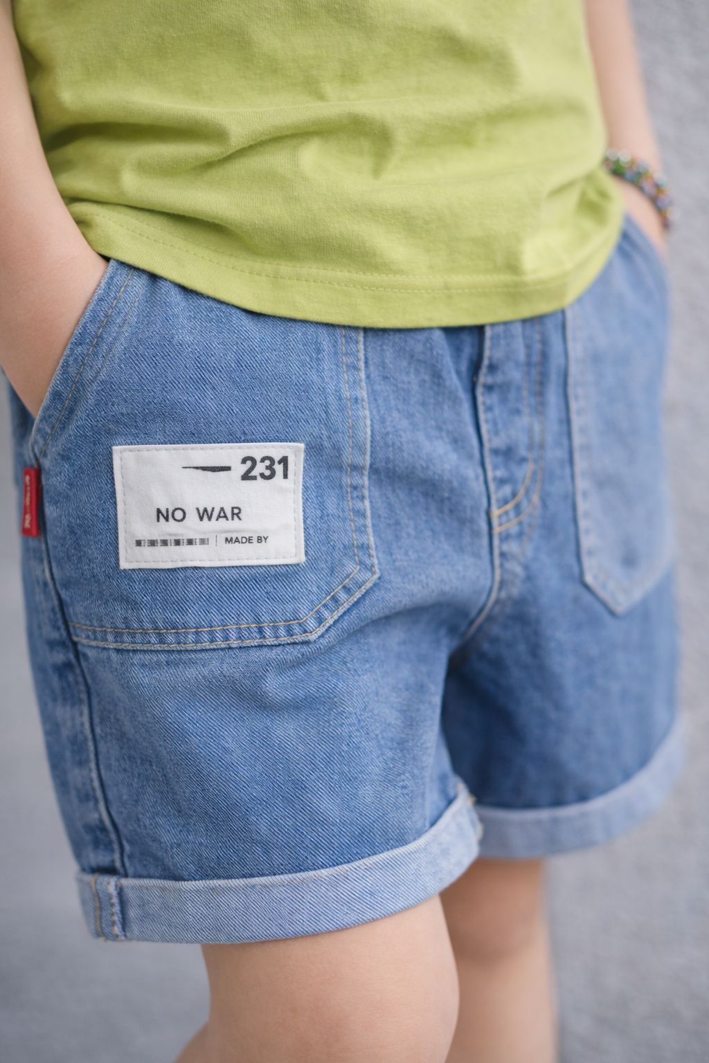 Boys Cute Lion Appliqué T-Shirt &amp; Denim Shorts Set