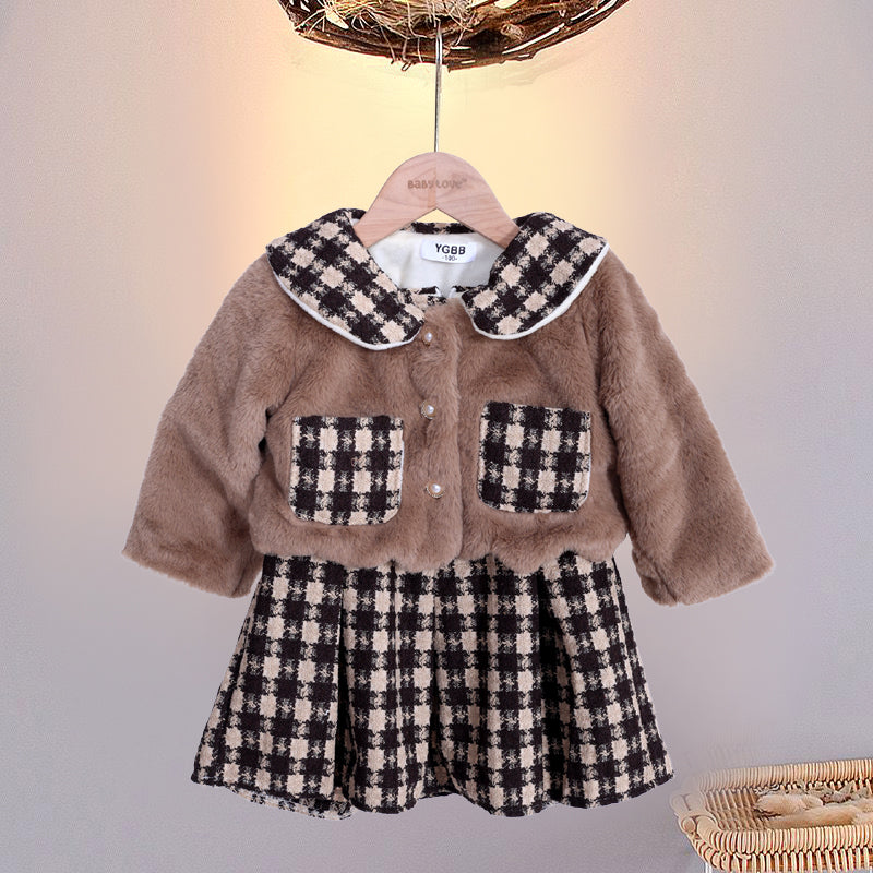 Girls warm co-ord set with checks design